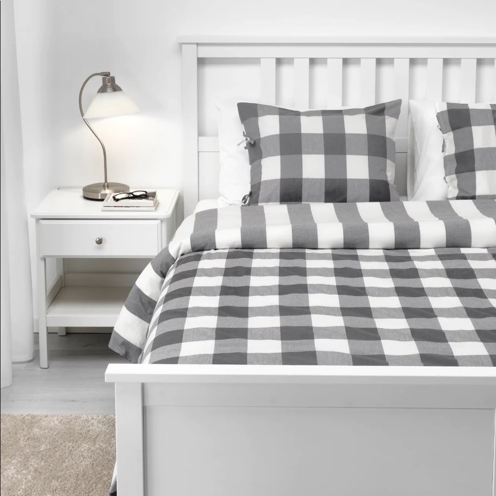IKEA King Size Duvet Cover & Pillowcases - Grey/White checkerboard pattern